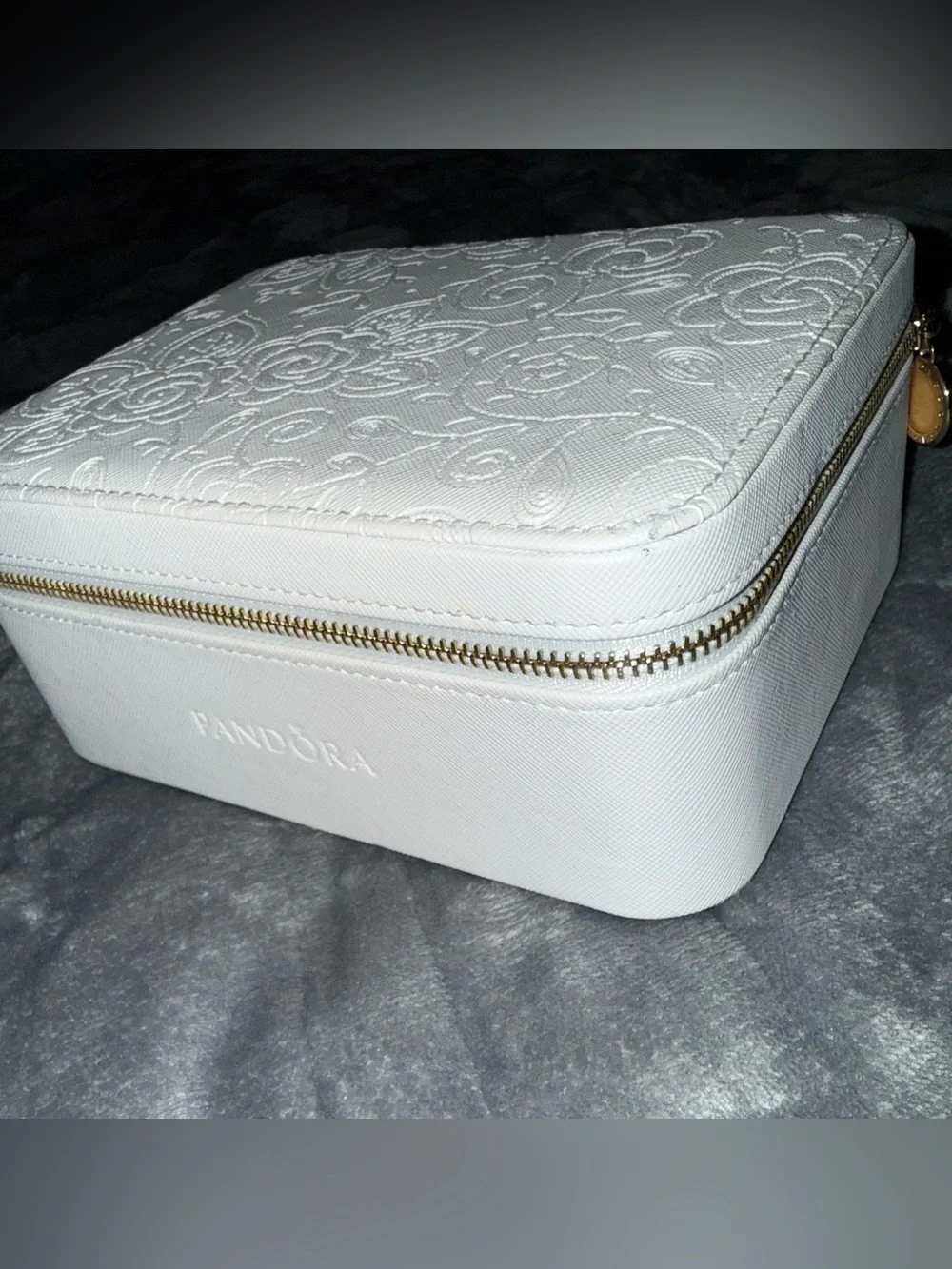 New pandora White Embossed Floral Jewelry Case with Gold Zipper
